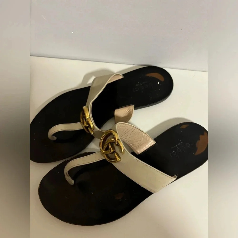 Gucci GG Marmont Thong Sandal - Picture 5 of 10